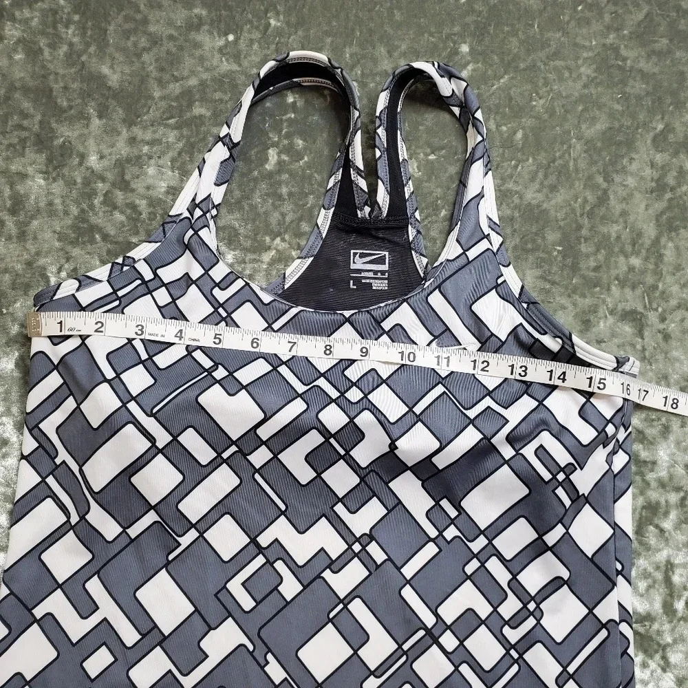 Nike Gray Geometric Print Athletic Tank‎
